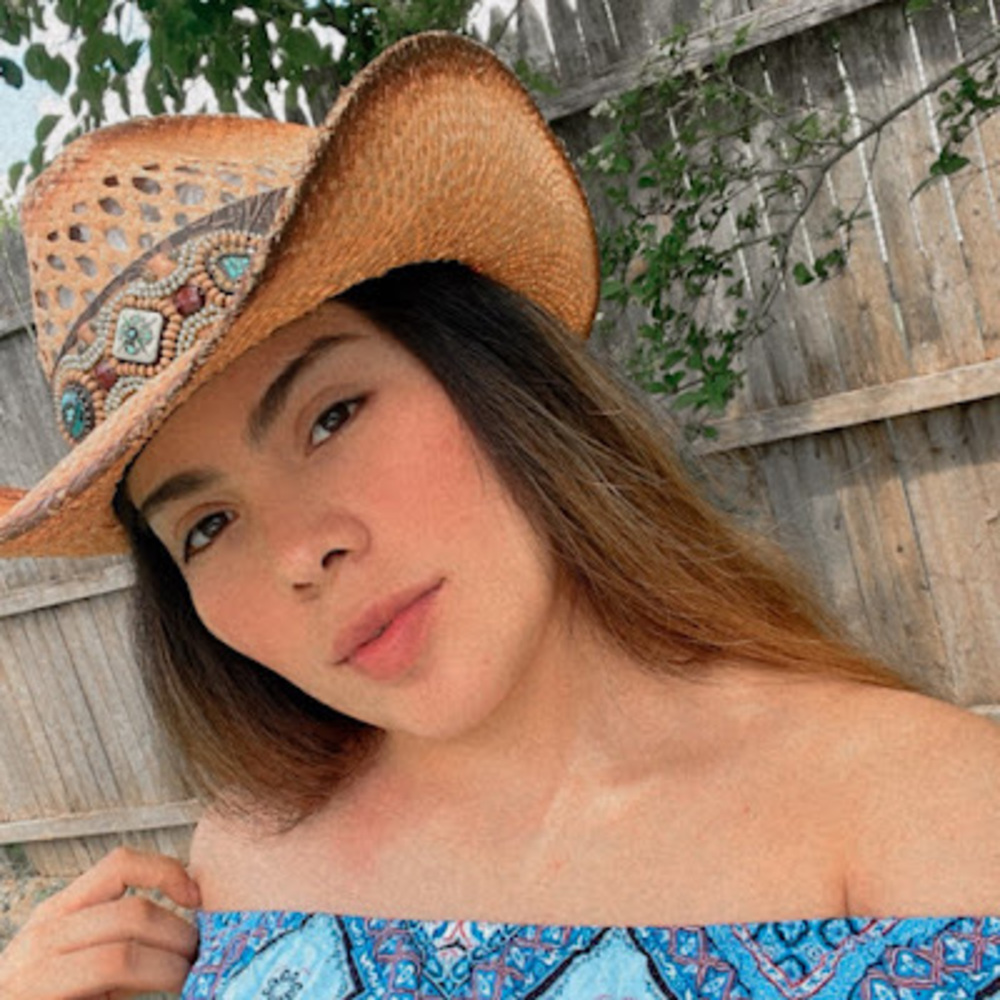 Meet your Posher, Mairany